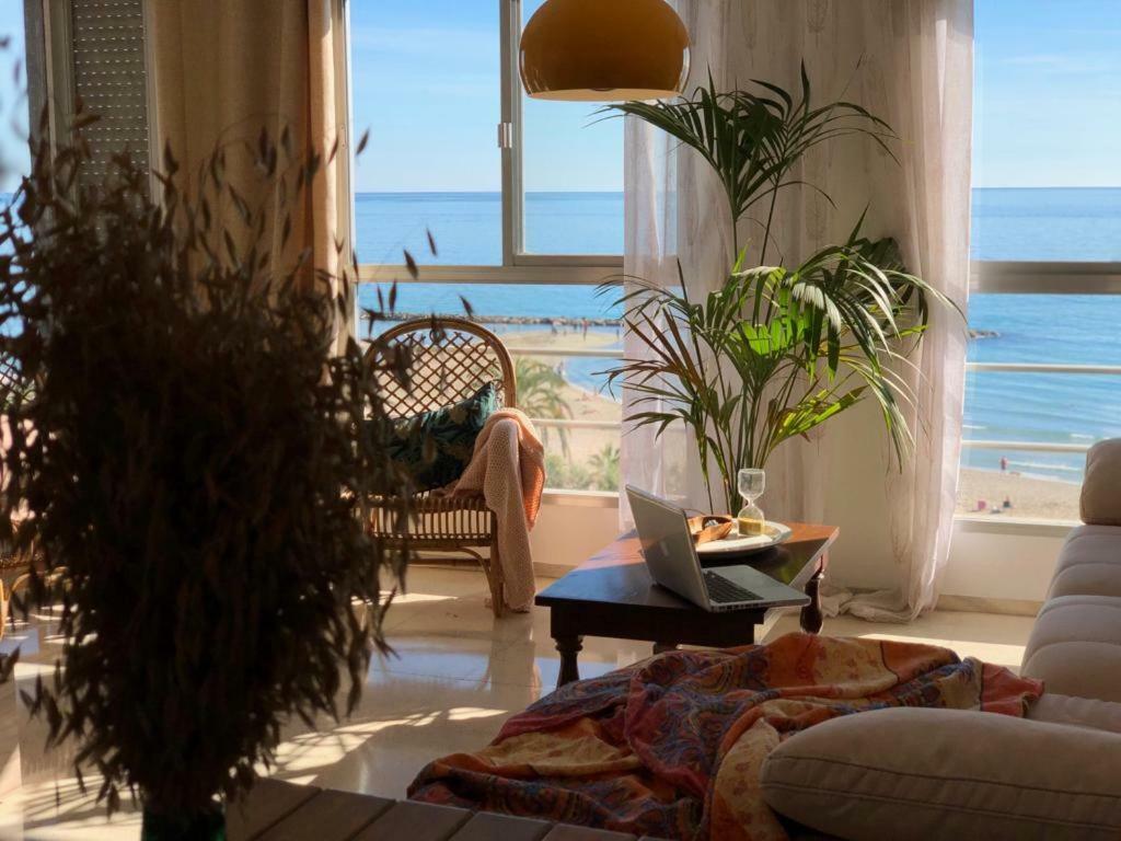 Stunning Sea View Apartment อาลิกันเต ภายนอก รูปภาพ