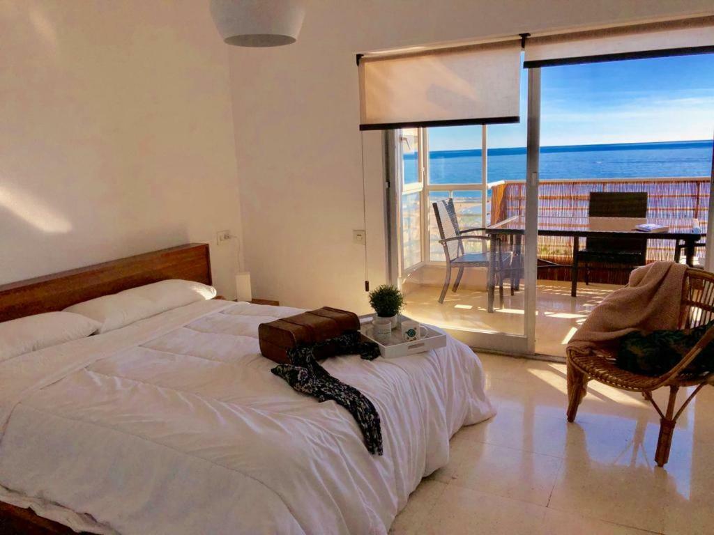 Stunning Sea View Apartment อาลิกันเต ภายนอก รูปภาพ